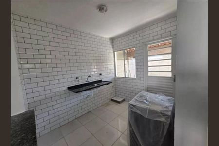 10_photo/94cfaadb79.ceff8192393c33de-ATLAS-f12f55c9-afa3-43d6-aed4-c36dcb7ee02e.jpg de casa à venda com 2 quartos, 60m² em Chácara Canta Galo, Cotia