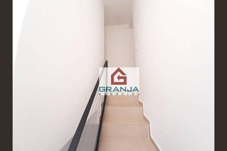 3_photo/94cfaadb97.2f15d505e37c7ac5-ATLAS-dac6ef5f-9cc3-4963-a2d9-298508a858b0.jpg de casa à venda com 3 quartos, 11m² em Chácara Canta Galo, Cotia