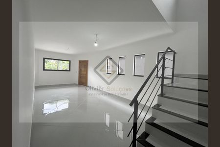 6_photo/94cfaadb99.9b0e853e47463488-ATLAS-8ec6cef2-3458-4765-b2e2-8669abb4af07.jpg de casa à venda com 3 quartos, 129m² em Chácara Canta Galo, Cotia