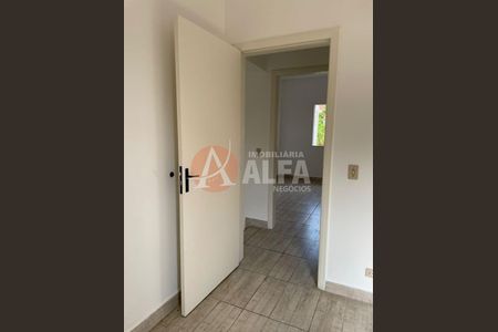 3_photo/94cfaadbb5.7954feb32d1ae247-ATLAS-3c087477-477c-417c-8a0d-fb9be6b81aef.jpg de casa à venda com 2 quartos, 60m² em Chácara Canta Galo, Cotia