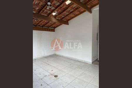 9_photo/94cfaadbb5.7954feb32d1ae247-ATLAS-5ac1ea4b-4509-4369-839a-285ae9b8f64c.jpg de casa à venda com 2 quartos, 60m² em Chácara Canta Galo, Cotia