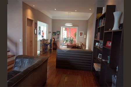 11_photo/94cfaadbb5.7954feb32d1ae247-ATLAS-e4d6e935-8fda-480b-b8e6-bd75e95be205.jpg de casa para alugar com 3 quartos, 113m² em Chácara Canta Galo, Cotia