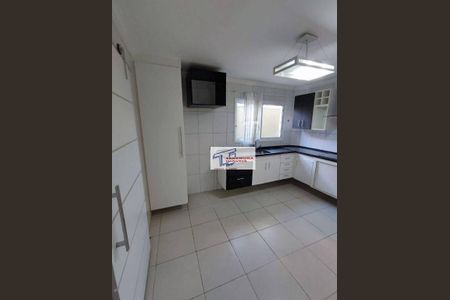 2_photo/94cfaadbb5.bf7a7ab738b6a509-ATLAS-c4dbd5e6-a3de-4cca-952c-6aec71b09022.jpg de casa à venda com 3 quartos, 117m² em Chácara Canta Galo, Cotia