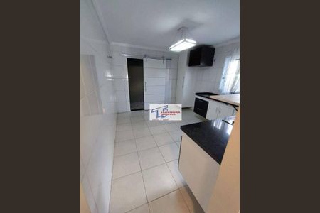 18_photo/94cfaadbb5.bf7a7ab738b6a509-ATLAS-cbfc5a1e-e435-4e81-9867-6c7637c3d8bc.jpg de casa à venda com 3 quartos, 117m² em Chácara Canta Galo, Cotia