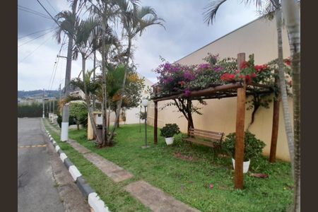 12_photo/94cfaadbb7.206353ecc2220d31-ATLAS-45cf7abd-32e4-4a62-acce-f828dc1376ec.jpg de casa à venda com 2 quartos, 125m² em Chácara Canta Galo, Cotia
