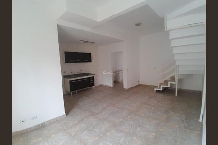 3_photo/94cfaadbb7.206353ecc2220d31-ATLAS-69b70f12-1740-44d1-b543-97cb95f2de03.jpg de casa à venda com 2 quartos, 125m² em Chácara Canta Galo, Cotia