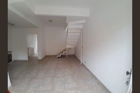 2_photo/94cfaadbb7.206353ecc2220d31-ATLAS-fffea93a-3407-4da9-9523-de5d668e72fb.jpg de casa à venda com 2 quartos, 125m² em Chácara Canta Galo, Cotia