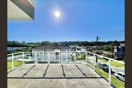 12_photo/94cfaadddd.f66ed5d703e44af7-ATLAS-5f7f13ca-51a9-4252-8c00-e045318df110.jpg de casa de condomínio à venda com 3 quartos, 335m² em Jardim Colibri, Cotia