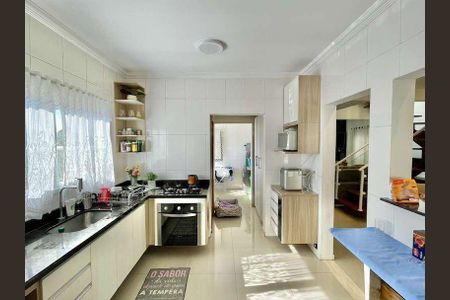 12_photo/94cfaadddd.f66ed5d703e44af7-ATLAS-a59ed758-4d69-48ab-84c9-ff885457d4ca.jpg de casa de condomínio à venda com 3 quartos, 335m² em Jardim Colibri, Cotia