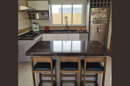 6_photo/94cfaade0d.32d3cee88d6adeff-ATLAS-7f15b5e5-ed10-464d-96fc-5ae7e82091da.jpg de casa de condomínio à venda com 3 quartos, 375m² em Jardim Colibri, Cotia