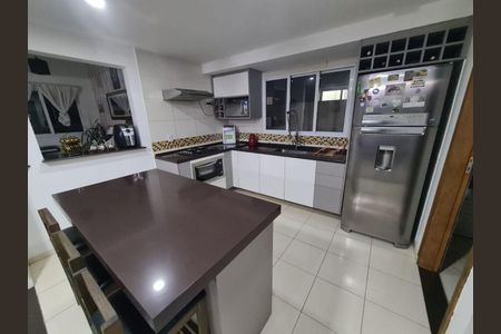 9_photo/94cfaade0d.32d3cee88d6adeff-ATLAS-e2889a6a-4ca4-44cc-bdcc-5f5665de70c0.jpg de casa de condomínio à venda com 3 quartos, 375m² em Jardim Colibri, Cotia