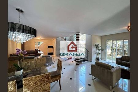 2_photo/94cfaadf3b.29e03957e02b54cf-ATLAS-1d45d2ea-80e9-44d5-8d77-5cb5376f2c9e.jpg de casa à venda com 4 quartos, 546m² em Cemucam, Cotia