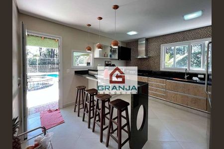 19_photo/94cfaadf3b.29e03957e02b54cf-ATLAS-8a04d8e9-713a-4676-a84b-d5cf58f08e6b.jpg de casa à venda com 4 quartos, 546m² em Cemucam, Cotia