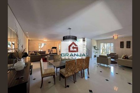 13_photo/94cfaadf3b.29e03957e02b54cf-ATLAS-8e7ff770-6490-48c5-8344-2d61ae6c84ee.jpg de casa à venda com 4 quartos, 546m² em Cemucam, Cotia