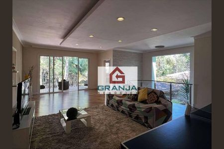 34_photo/94cfaadf3b.29e03957e02b54cf-ATLAS-a880b454-967f-4c8d-a651-a9ecd365fbd0.jpg de casa à venda com 4 quartos, 546m² em Cemucam, Cotia