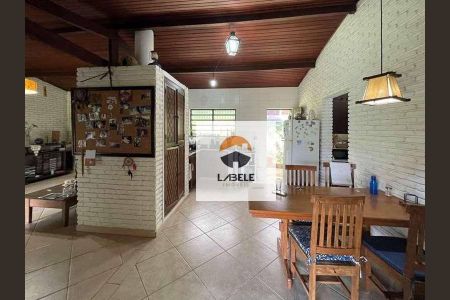 11_photo/94cfaadf47.f0ecc906b832f777-ATLAS-697a723d-a39e-47e8-8815-e9ab77633360.jpg de casa à venda com 4 quartos, 291m² em Jardim Colibri, Cotia