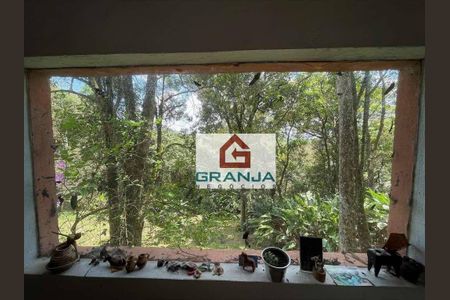 34_photo/94cfaadf47.f0ecc906b832f777-ATLAS-c22c2463-e092-45ba-89db-45aba327cdff.jpg de casa à venda com 4 quartos, 209m² em Jardim Colibri, Cotia