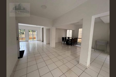 9_photo/94cfaadfa3.32f88b18aa1c339b-ATLAS-cea541b3-17d1-4584-a105-ec8fbd2d017d.jpg de apartamento à venda com 2 quartos, 53m² em Cemucam, Cotia