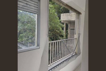 5_photo/94cfaadfa3.32f88b18aa1c339b-ATLAS-fbfec4aa-ba33-4f78-b997-494fb6549e29.jpg de apartamento à venda com 2 quartos, 53m² em Cemucam, Cotia