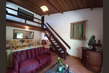 3_photo/94cfaae06f.de1539f27b8bccfe-ATLAS-7a4b82a2-6928-4f63-95cf-6221fc6d87ea.jpg de casa à venda com 4 quartos, 147m² em Jardim Colibri, Cotia