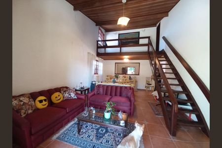 8_photo/94cfaae06f.de1539f27b8bccfe-ATLAS-d32d0e1f-1cc0-4ad1-87b6-686f6d6efc27.jpg de casa à venda com 4 quartos, 147m² em Jardim Colibri, Cotia