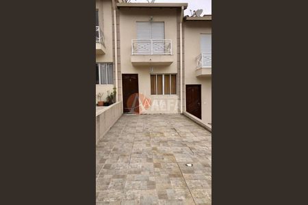 4_photo/94cfaae071.b4cc108436d665d6-ATLAS-6e663a10-a19e-406b-9c58-fe56ef9a6f8b.jpg de casa à venda com 2 quartos, 76m² em Cemucam, Cotia