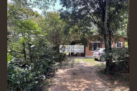 7_photo/94cfaae409.2364bc96653e0f8d-ATLAS-704a7a94-eef5-4bff-87f2-5814c887b658.jpg de casa à venda com 4 quartos, 210m² em Cemucam, Cotia