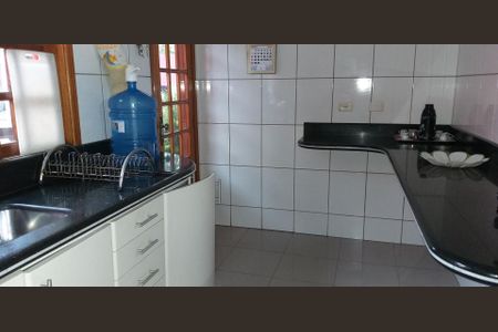 16_photo/94cfaae511.44bd03723d791f9f-ATLAS-21dbf511-9063-41e9-8c98-67fe6d1c625f.jpg de casa de condomínio à venda com 3 quartos, 350m² em Jardim Sao Vicente, Cotia