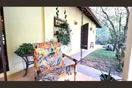 9_photo/94cfaae5a7.671b3960e7484b54-ATLAS-10a22c22-0e56-482d-9b7b-bf5bc68db916.jpg de casa à venda com 5 quartos, 360m² em Jardim Colibri, Cotia
