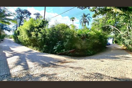 23_photo/94cfaae5a7.671b3960e7484b54-ATLAS-bd4325dd-34a4-4be2-a29a-e712852e0f0e.jpg de casa à venda com 5 quartos, 360m² em Jardim Colibri, Cotia