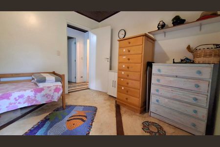14_photo/94cfaae5a7.671b3960e7484b54-ATLAS-ceeb44ee-bec8-4341-b496-b084f4012ca0.jpg de casa à venda com 5 quartos, 340m² em Jardim Colibri, Cotia