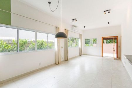 8_photo/94cfaae5c5.ffdd1ddaa3c736e5-ATLAS-7f148920-f743-4c4b-95f4-4e5fd36dbc59.jpg de casa de condomínio à venda com 3 quartos, 193m² em Jardim Colibri, Cotia