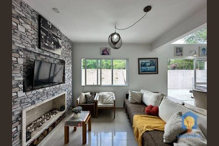 5_photo/94cfaae5d1.7897a3a4a8f88ae5-ATLAS-395a4c40-e1ee-4537-af03-b8ce7341684c.jpg de casa à venda com 4 quartos, 375m² em Jardim Torino, Cotia