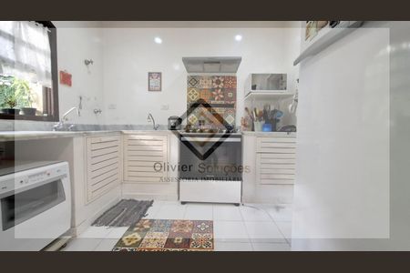 3_photo/94cfaae5e9.a65d8eccb33833ff-ATLAS-10d83628-0b97-46cb-b4ad-311f35377b9f.jpg de casa de condomínio à venda com 5 quartos, 360m² em Jardim Torino, Cotia