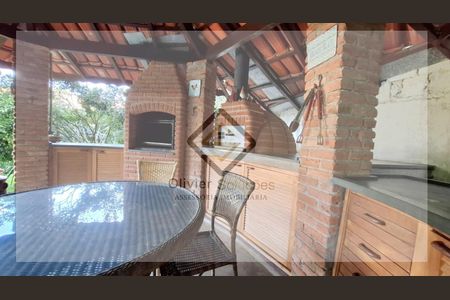 11_photo/94cfaae5e9.a65d8eccb33833ff-ATLAS-429d5fce-b4d1-4dc2-a3ed-60014c79a931.jpg de casa de condomínio à venda com 5 quartos, 360m² em Jardim Torino, Cotia