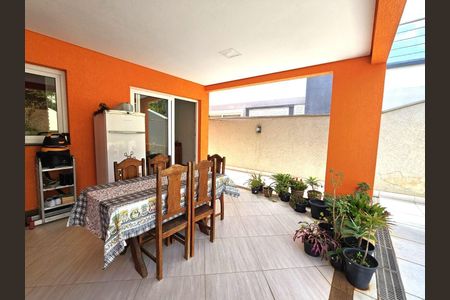 7_photo/94cfaae6fd.96ab9a77f00113ea-ATLAS-d46aaa11-dba4-4437-9fb1-e3aa40c0a404.jpg de casa de condomínio à venda com 4 quartos, 232m² em Cemucam, Cotia