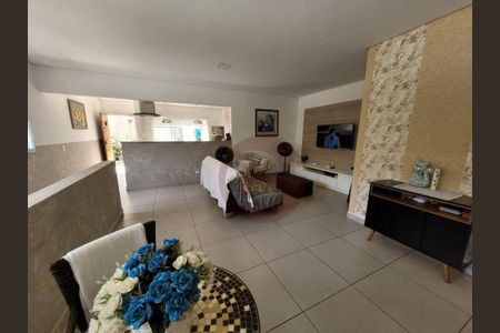 8_photo/94cfaaea43.23351eba74f1df34-ATLAS-5750ca52-d8d4-4323-8bc5-d66f1057f299.jpg de casa à venda com 4 quartos, 350m² em Jardim Passargada I, Cotia