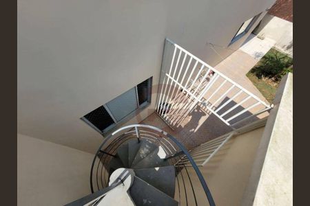 5_photo/94cfaaea43.23351eba74f1df34-ATLAS-f45dca4c-e840-4497-adfb-4cc0e381b14d.jpg de casa à venda com 4 quartos, 350m² em Jardim Passargada I, Cotia