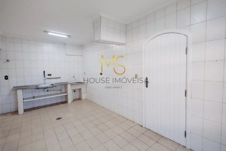 3_photo/94cfaaea55.9b0e853e47463488-ATLAS-0d1d9ade-bcd3-49a2-ac6a-db3556fdcca9.jpg de casa à venda com 4 quartos, 400m² em Jardim Passargada I, Cotia