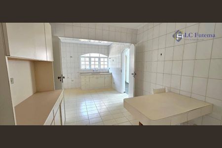 10_photo/94cfaaea55.ceff8192393c33de-ATLAS-1c3ed48f-218b-4938-861f-64e08ff40726.jpg de casa à venda com 4 quartos, 400m² em Cemucam, Cotia