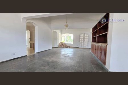 2_photo/94cfaaea55.ceff8192393c33de-ATLAS-4a47e5b3-6a25-4ab5-9431-cfc723461e45.jpg de casa à venda com 4 quartos, 400m² em Cemucam, Cotia