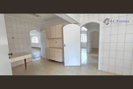 9_photo/94cfaaea55.ceff8192393c33de-ATLAS-4b3171e1-e8fc-4be8-9e14-6c9266873e2f.jpg de casa à venda com 4 quartos, 400m² em Cemucam, Cotia