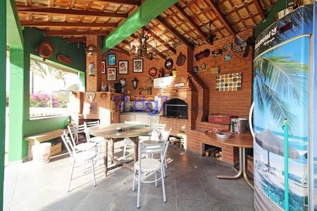 6_photo/94cfaaea5b.5c526a8dd6416061-ATLAS-7c0d4ef9-7342-43e6-b11b-9ededc08b12b.jpg de casa à venda com 4 quartos, 500m² em Jardim Passargada I, Cotia