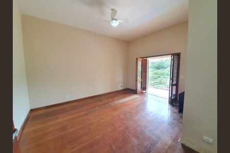 12_photo/94cfaaea5b.9b0e853e47463488-ATLAS-4cf1edc3-2f8f-4de6-9c8d-72c7d42c697c.jpg de casa de condomínio à venda com 3 quartos, 500m² em Jardim Passargada I, Cotia