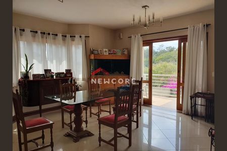 3_photo/94cfaaea61.621ee2e78907adfc-ATLAS-d0cd79e6-1b4b-47f5-b3bb-aca2691abf9d.jpg de casa de condomínio à venda com 4 quartos, 500m² em Jardim Passargada I, Cotia