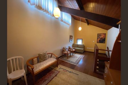 23_photo/94cfaaea63.6fe88814f58c8792-ATLAS-b664954a-acd6-43fc-b5cb-74d8178b0bae.jpg de casa à venda com 3 quartos, 359m² em Jardim Passargada I, Cotia