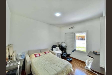 7_photo/94cfaaea6d.9b0e853e47463488-ATLAS-366447b7-323f-4f08-b731-d8bcd7ea24cc.jpg de casa à venda com 4 quartos, 1000m² em Jardim Passargada I, Cotia