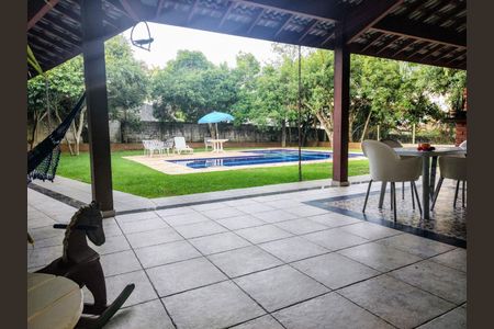 10_photo/94cfaaea9d.9c16890d59937ae3-ATLAS-4e76b93b-a755-437e-b649-8d0574eeaa5c.jpg de casa de condomínio à venda com 3 quartos, 363m² em Cemucam, Cotia