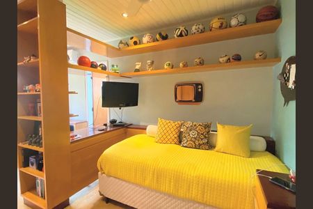 1_photo/94cfaaeacf.59b9fa3339c8dcb8-ATLAS-a73b7b1e-f8d3-4de2-9c76-0a2762ba90d8.jpg de casa de condomínio à venda com 4 quartos, 430m² em Jardim Passargada I, Cotia