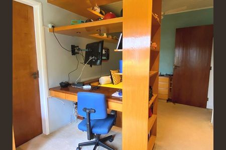 1_photo/94cfaaeacf.59b9fa3339c8dcb8-ATLAS-daa1caae-a550-4b5e-9b75-80f65721424c.jpg de casa de condomínio à venda com 4 quartos, 430m² em Jardim Passargada I, Cotia